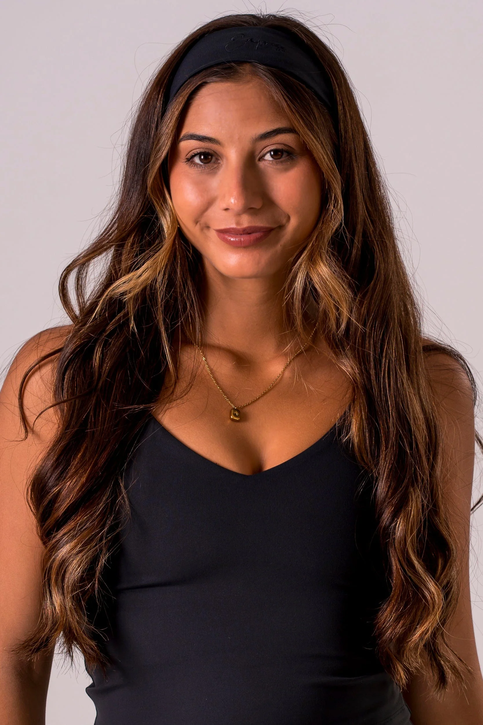 Black Luxe Headband - Image 3