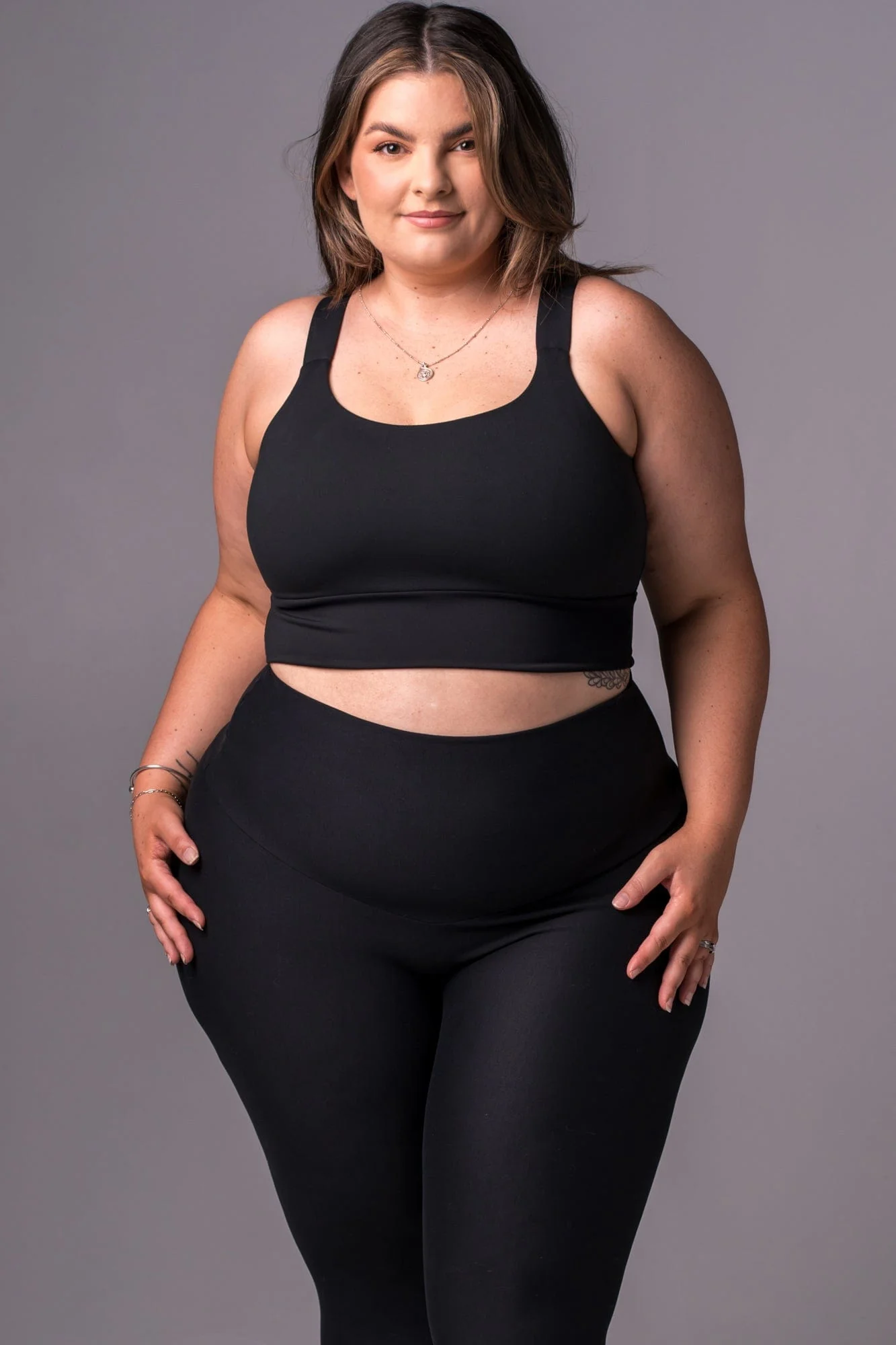 Black Luxe Yoga Crop - Image 8