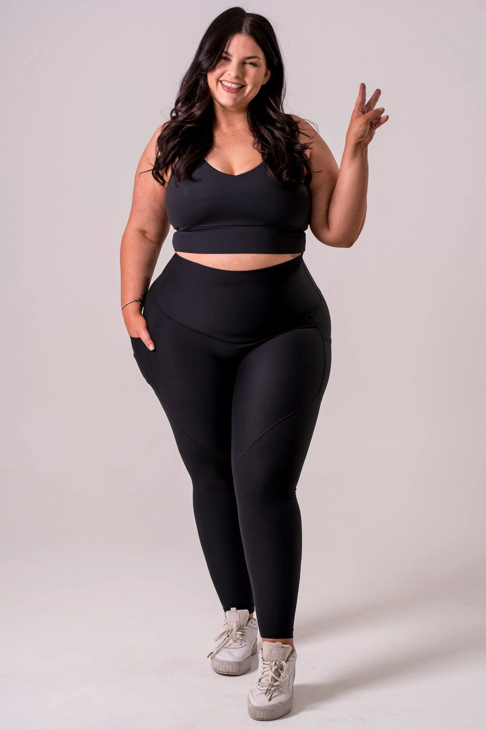 Black Dynamic High Waisted Pocket Shaper Ankle Biter Leggings - Image 6
