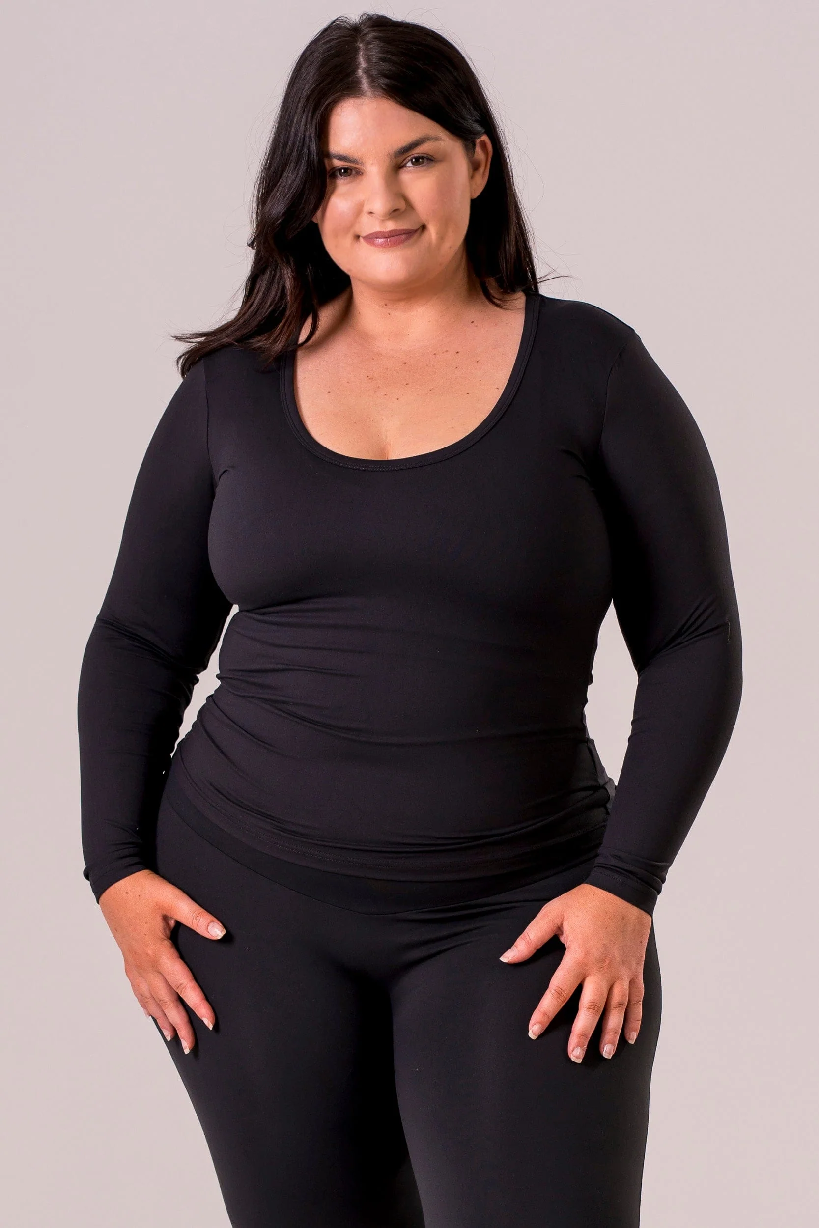 Black Fitted Scoop Neck Long Sleeve Tee - Image 3