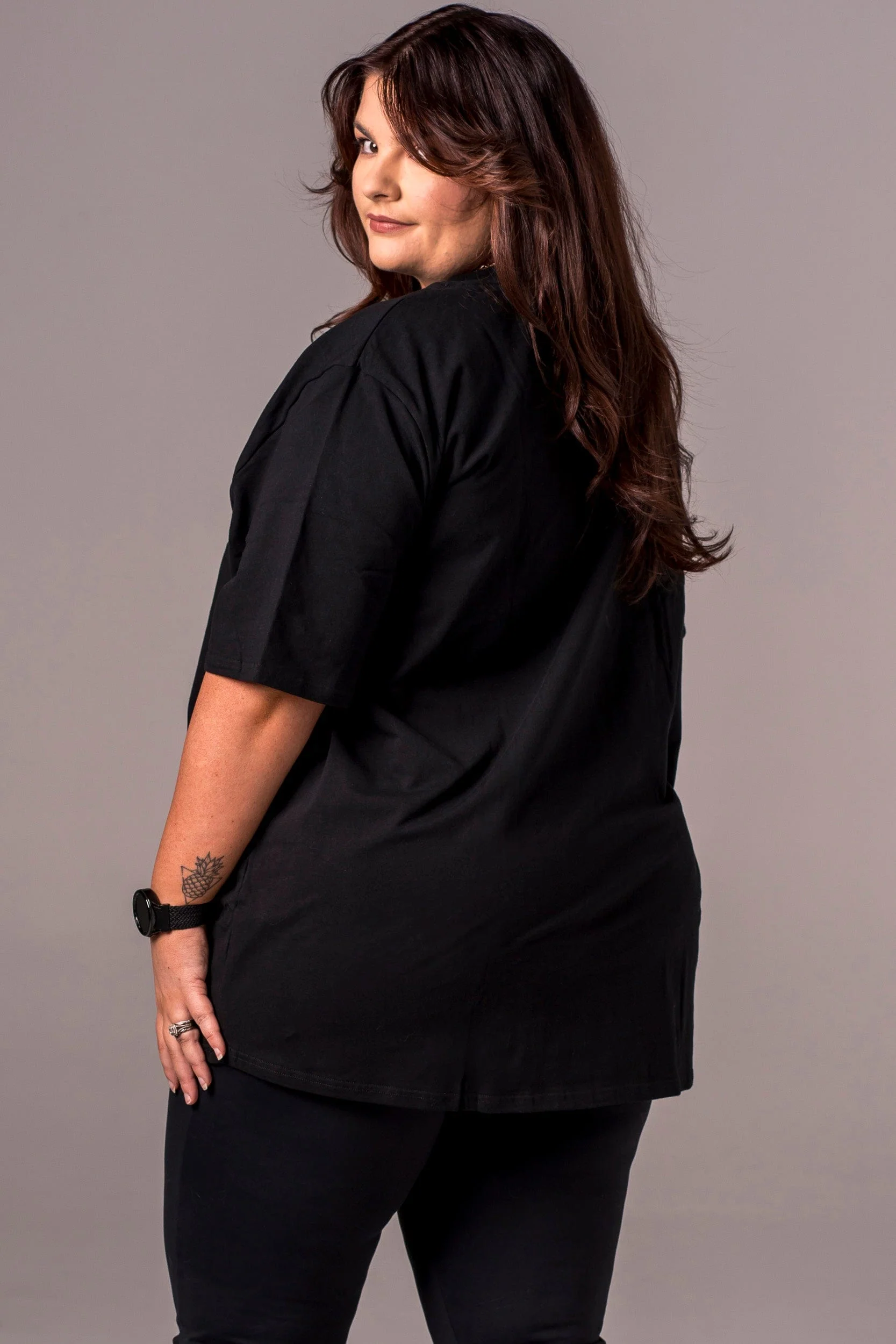 Empress Oversized T-Shirt - Image 6