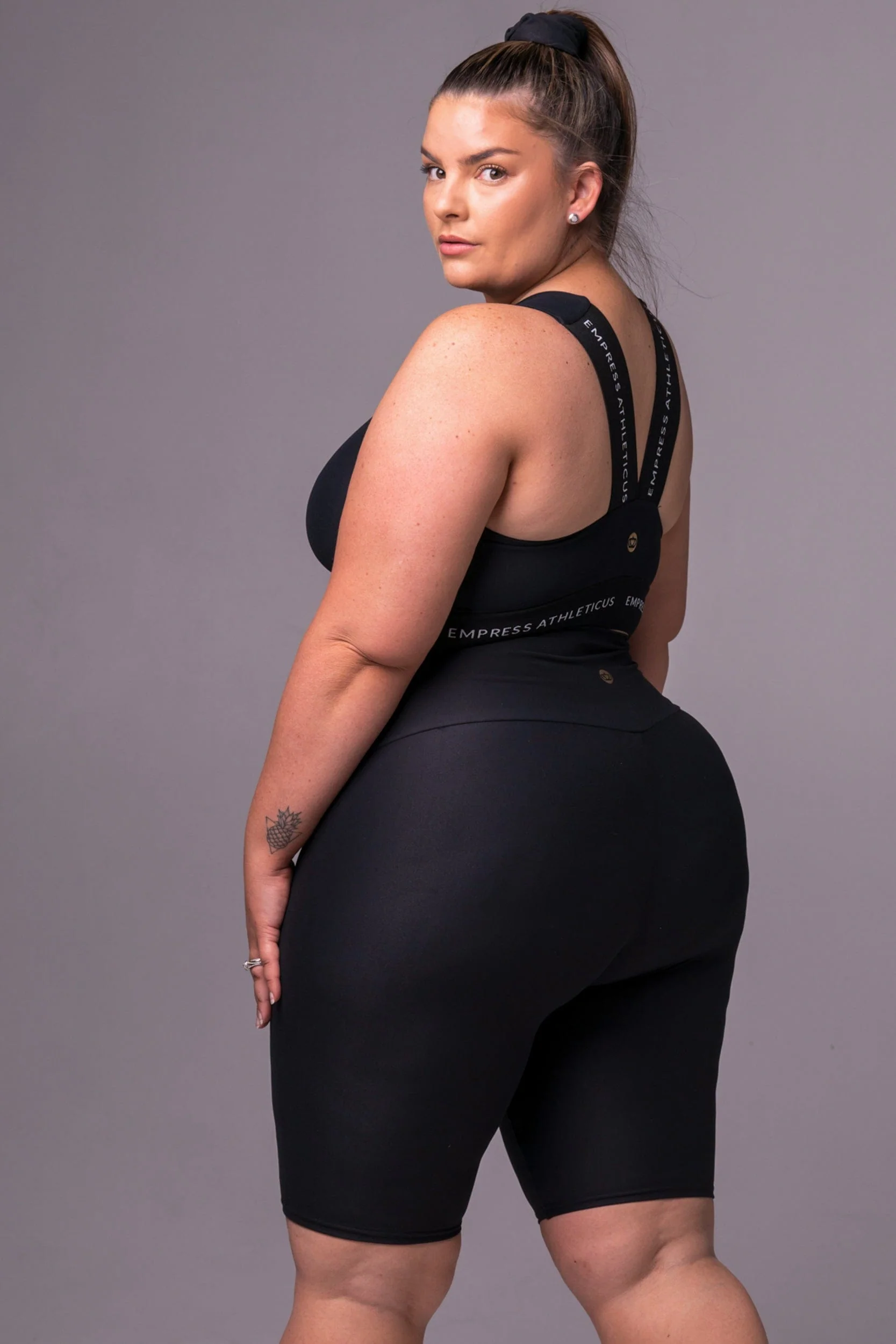 Black Dynamic High Waisted Bike Shorts - Image 5