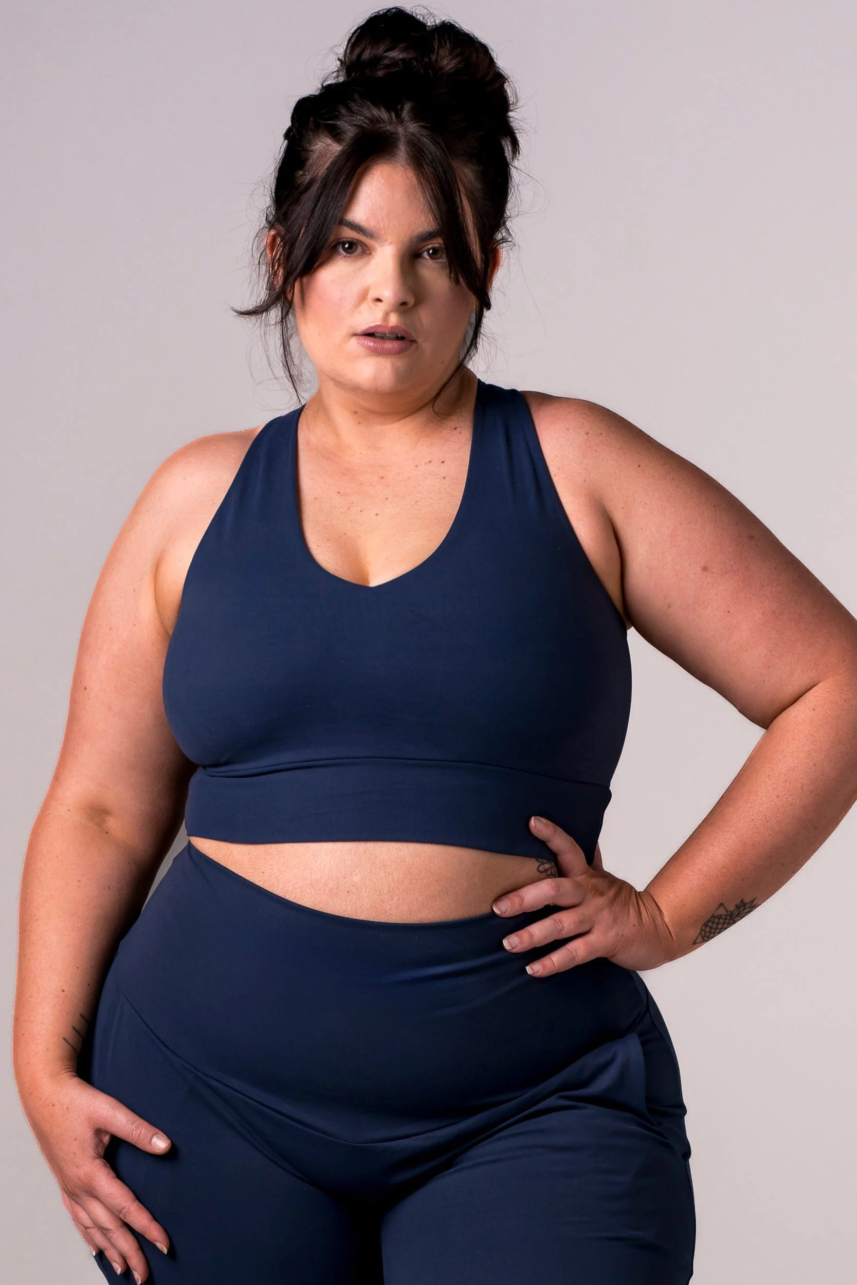 Midnight Dynamic Sports Crop - Image 4
