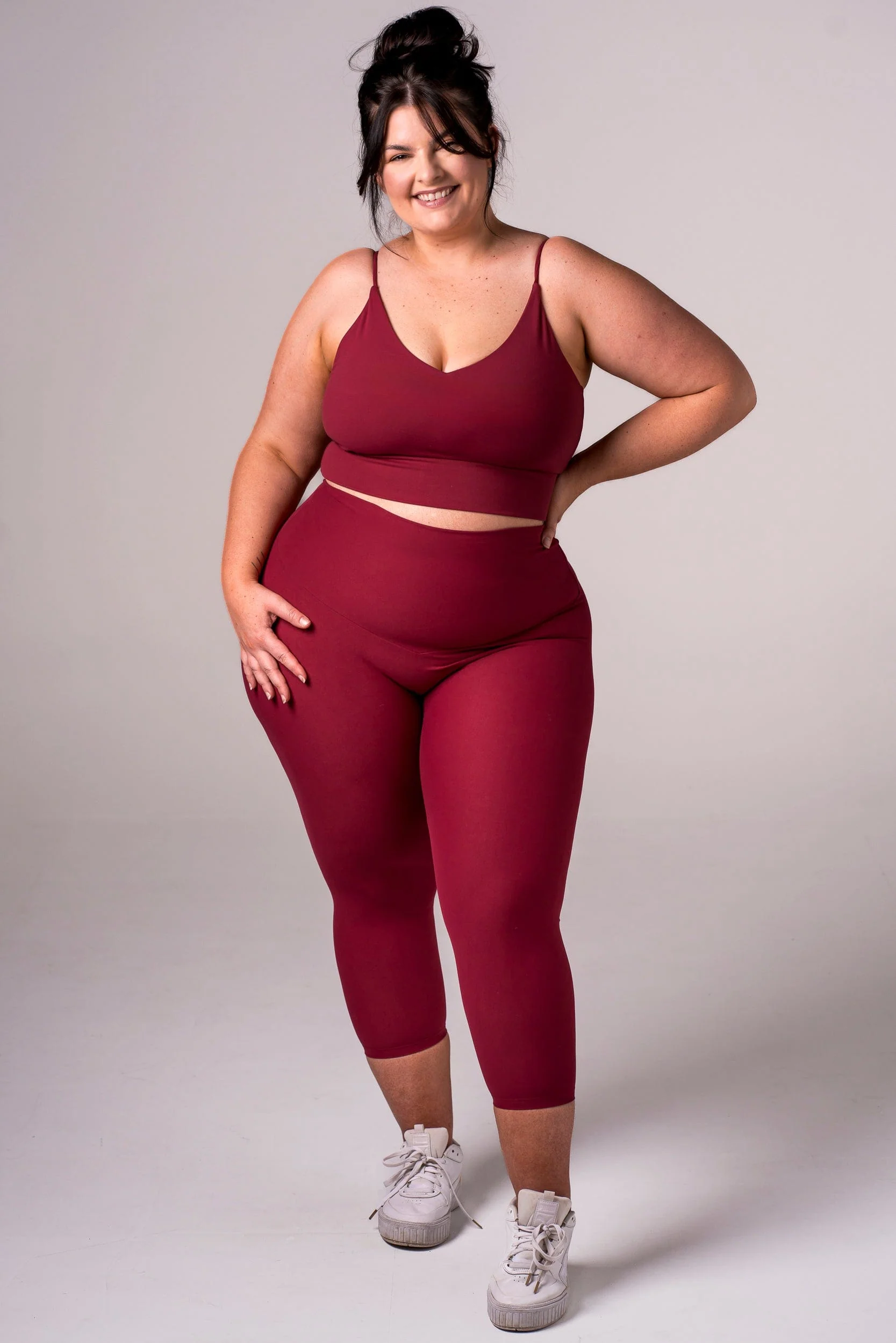 Scarlet Dynamic High Waisted Capri Leggings - Image 4
